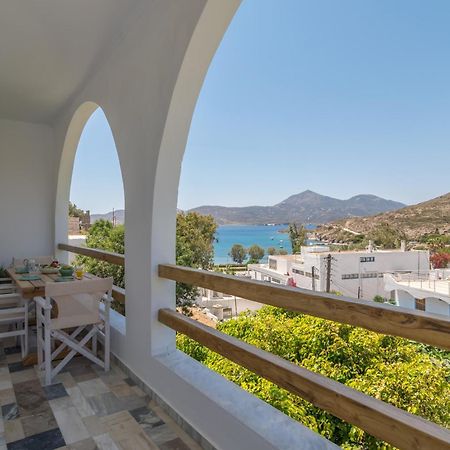 Areti'S Milos Guesthouses Adamantas  Ngoại thất bức ảnh